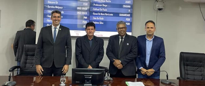 ELEIÇÃO DA CÂMARA DE UNAÍ REALIZADA: O ENVIADO DE DEUS ASSUME O COMANDO – UMA JORNADA DIVINA PELA DEMOCRACIA