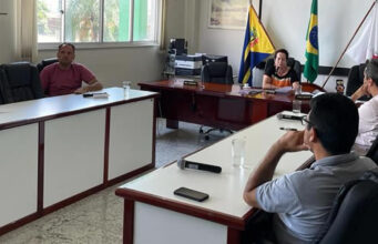 CPI CONTRA O PREFEITO INSTAURADA A PEDIDO DO CONSELHO DE ADMINISTRAÇÃO DA UNAPREV