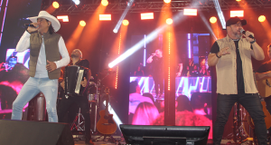 FESTA DO INHUMAS ATRAI MULTIDÕES EM SEU PRIMEIRO FINAL DE SEMANA