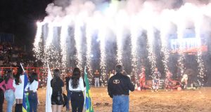 15ª FESTA DO PEÃO DE DOM BOSCO COMEÇA COM MUITA ENERGIA E SUCESSO
