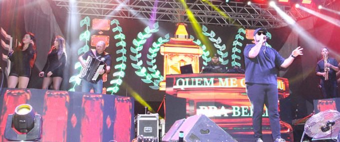 15ª Festa do Peão de Dom Bosco: Um Segundo Dia de Grandes Emoções com Samuel Rocha e Barão da Pisadinha