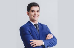 Gustavo Valadares surpreende o meio jurídico ao decidir não sair à reeleição na OAB Unaí