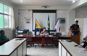 Câmara Municipal de Unaí Vive Processo de Cassação Inédito