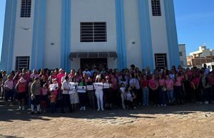 CAMINHADA DO DIA INTERNACIONAL DA MULHER MOBILIZA UNAÍ EM ATO DE CONSCIENTIZAÇÃO E REFLEXÃO