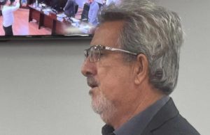 CÂMARA MUNICIPAL DE UNAÍ REALIZA REUNIÃO SOLENE PARA ELEIÇÃO E POSSE DO VEREADOR-CORREGEDOR