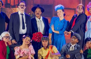 ESPETÁCULO CHAVES – UM DELICIOSO SANDUÍCHE DE PRESUNTO’ ENCANTA UNAÍ EM UMA NOITE DE ARTE, NOSTALGIA E HOMENAGEM ÀS MULHERES