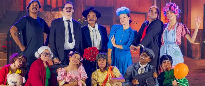 ESPETÁCULO CHAVES – UM DELICIOSO SANDUÍCHE DE PRESUNTO’ ENCANTA UNAÍ EM UMA NOITE DE ARTE, NOSTALGIA E HOMENAGEM ÀS MULHERES