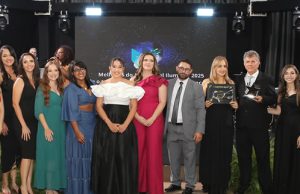 MELHORES DO ANO PORTAL ILUMINAR 2025 ARRECADA R$ 130 MIL PARA SOLIDARIEDADE E BATE RECORDE DE PARTICIPAÇÃO