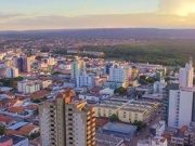 PORTAL ILUMINAR LANÇA ENQUETES COM POSSÍVEIS NOMES PARA DISPUTA A DEPUTADO FEDERAL EM UNAÍ